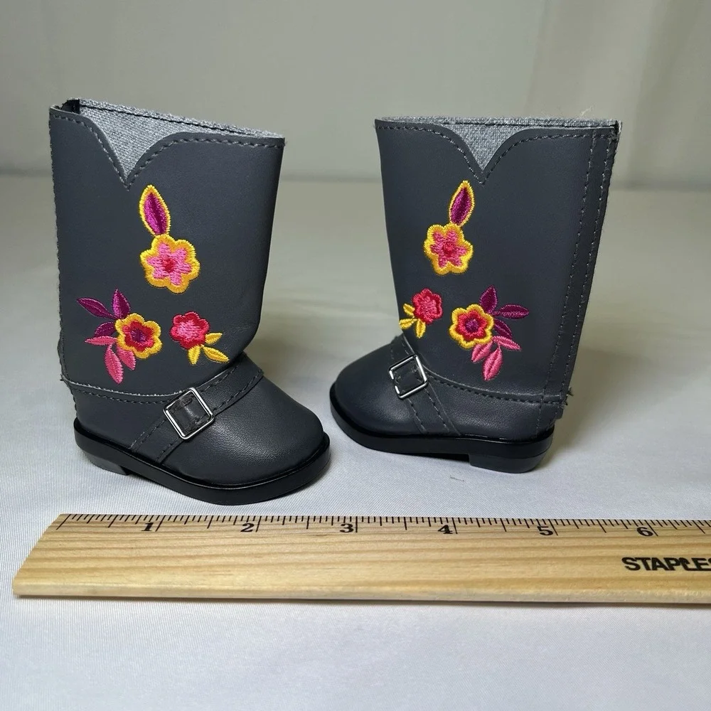 American Girl Saige Copeland‎ Boots Embroidered Flowers